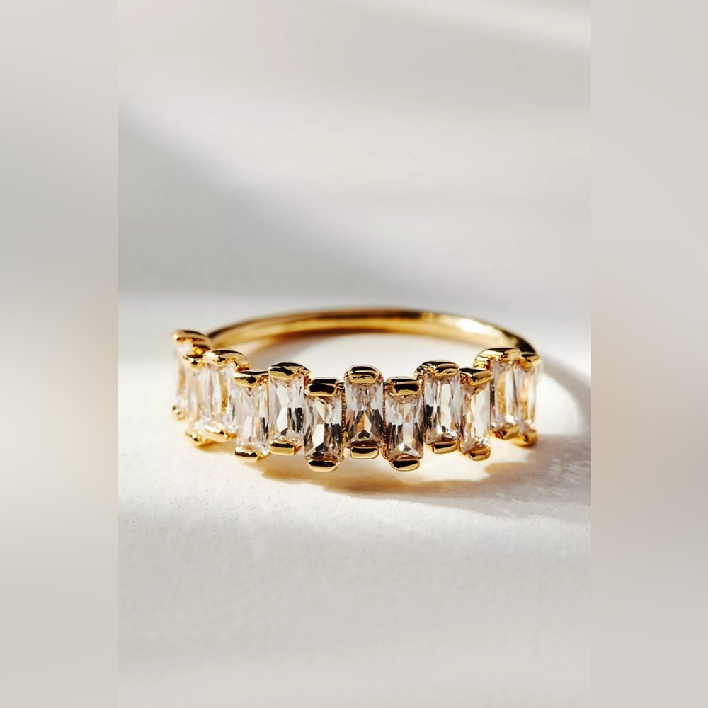 NWT Stacked Crystal Ring - Picture 2 of 3